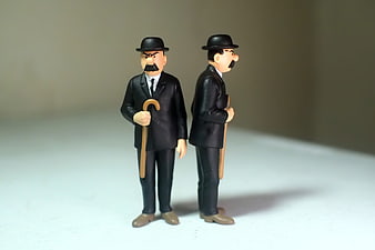 Thomson and Thompson Tintin Figurines in Black Suits