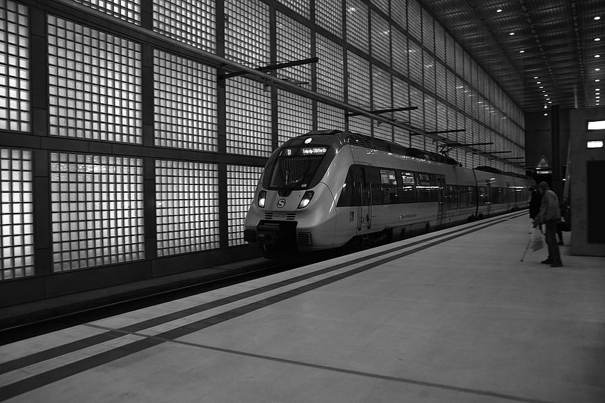 Modern train at Leipzig-Stötterei station platform