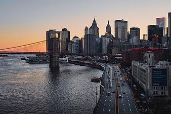 Brooklyn Bridge and Manhattan Skyline at Sunset