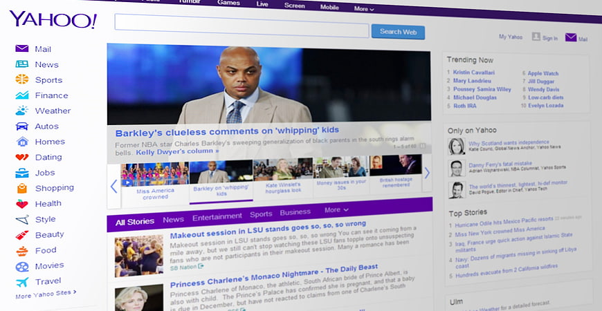 Yahoo News Homepage Screenshot Featuring Charles Barkley Headline