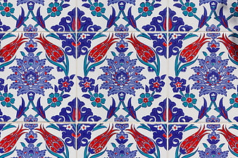 Traditional Blue Red And White Ceramic Tile Pattern