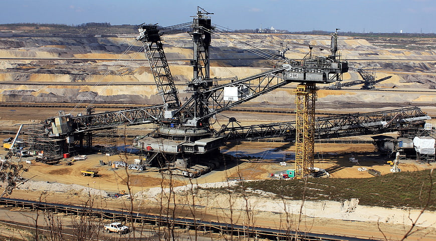 Giant Bucket Wheel Excavator in Open Pit Coal Mine