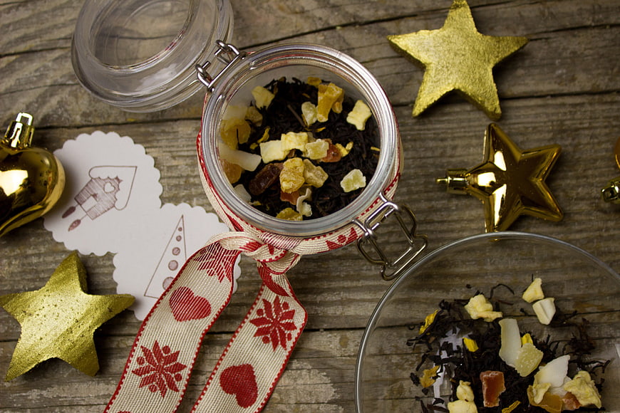 Christmas Fruit Tea Gift Jar with Gold Stars on Wood
