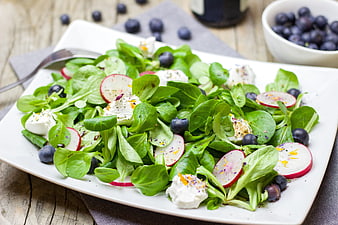 Fresh Spinach Salad with Radishes, Blueberries, and Goat Cheese