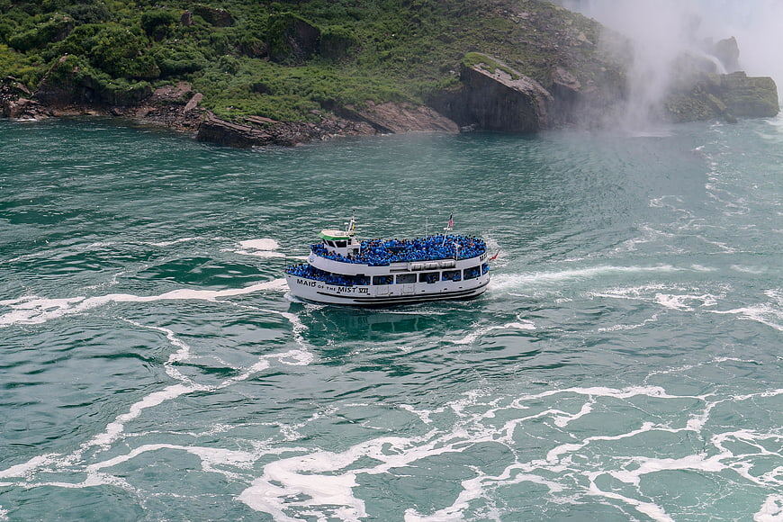 Maid of the Mist boat tour at Niagara Falls