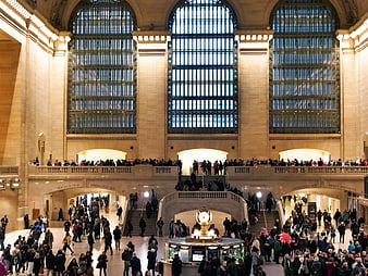 Grand Central Terminal Main Concourse Interior with Crowd