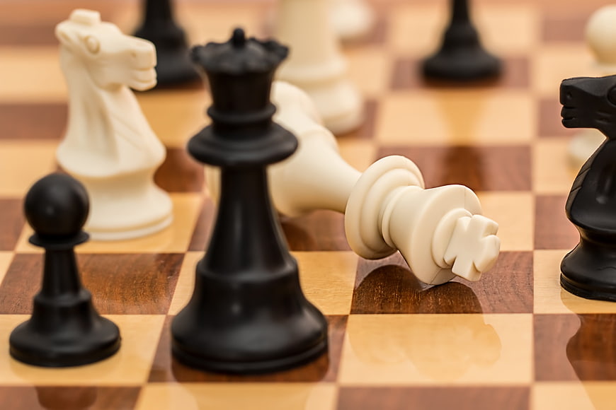 Checkmate Chess Game with Fallen White King