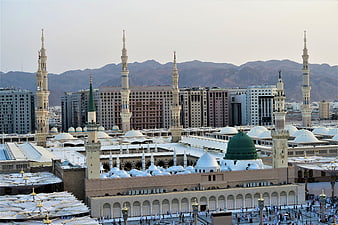 Panoramic View of Masjid Nabawi and Medina Skyline