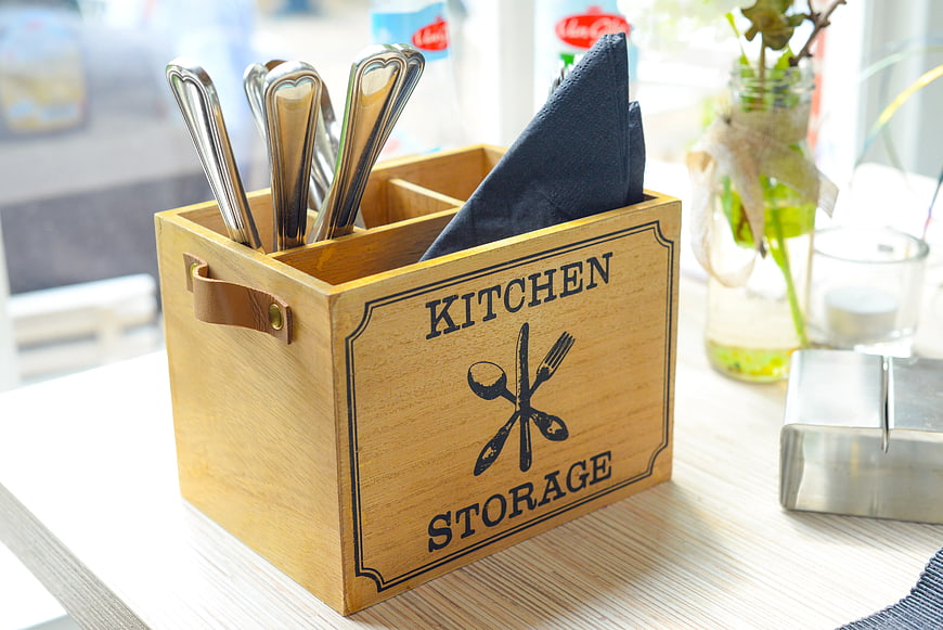 Wooden Kitchen Utensil Organizer with Cutlery