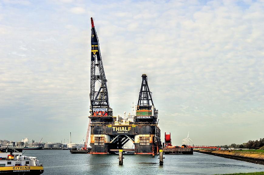 Heerema Thialf Crane Vessel in Calandkanaal Waterway
