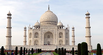 Front View of Taj Mahal in Agra, India