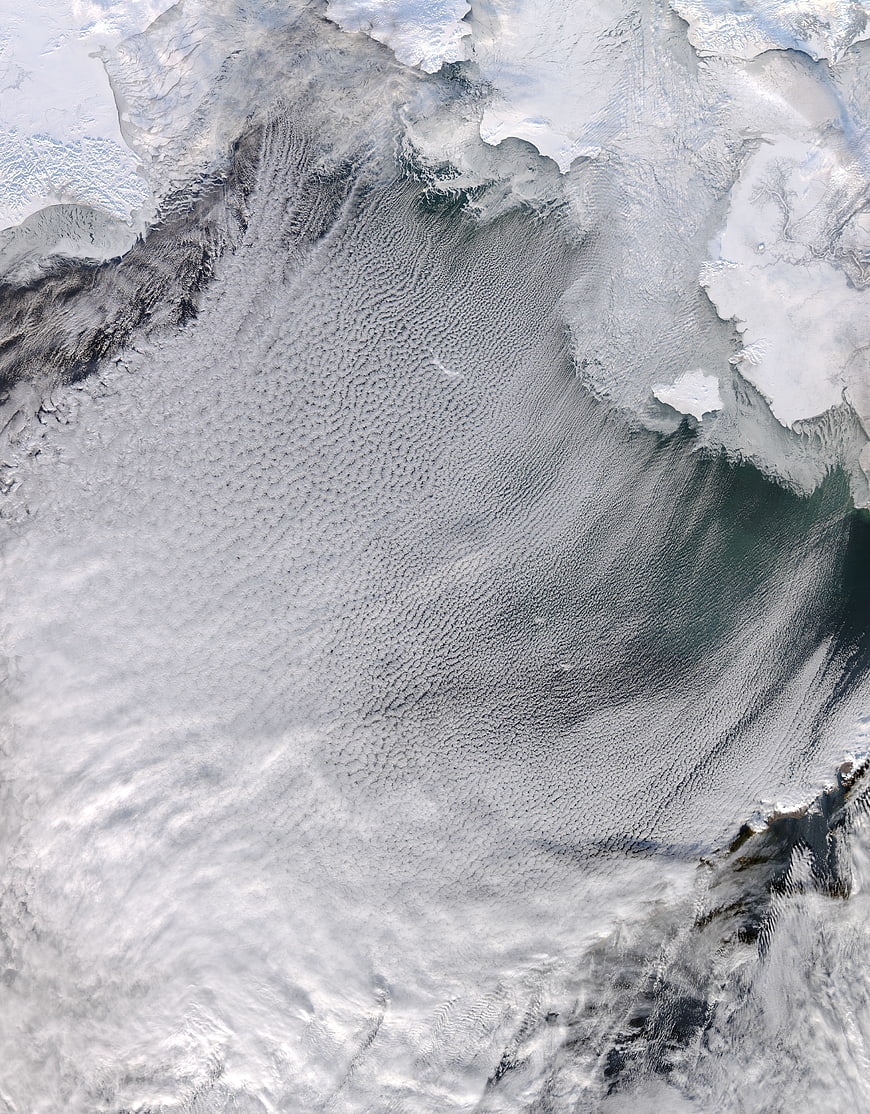 Satellite view of Arctic sea ice and ocean currents