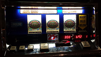 Triple Diamond Slot Machine Winning 308 Credits In Casino
