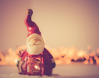Vintage Santa Claus Candle Holder with Bokeh Lights